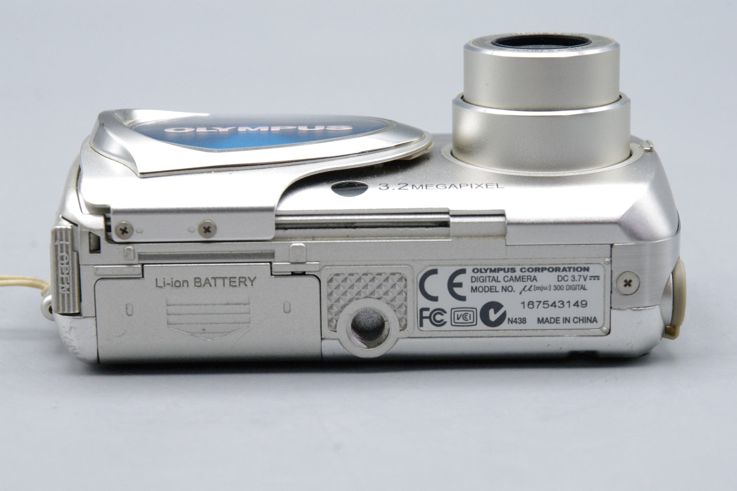 Olympus MJU Digital 300 3MP Compact Camera – Tested &amp; Working – Very Good