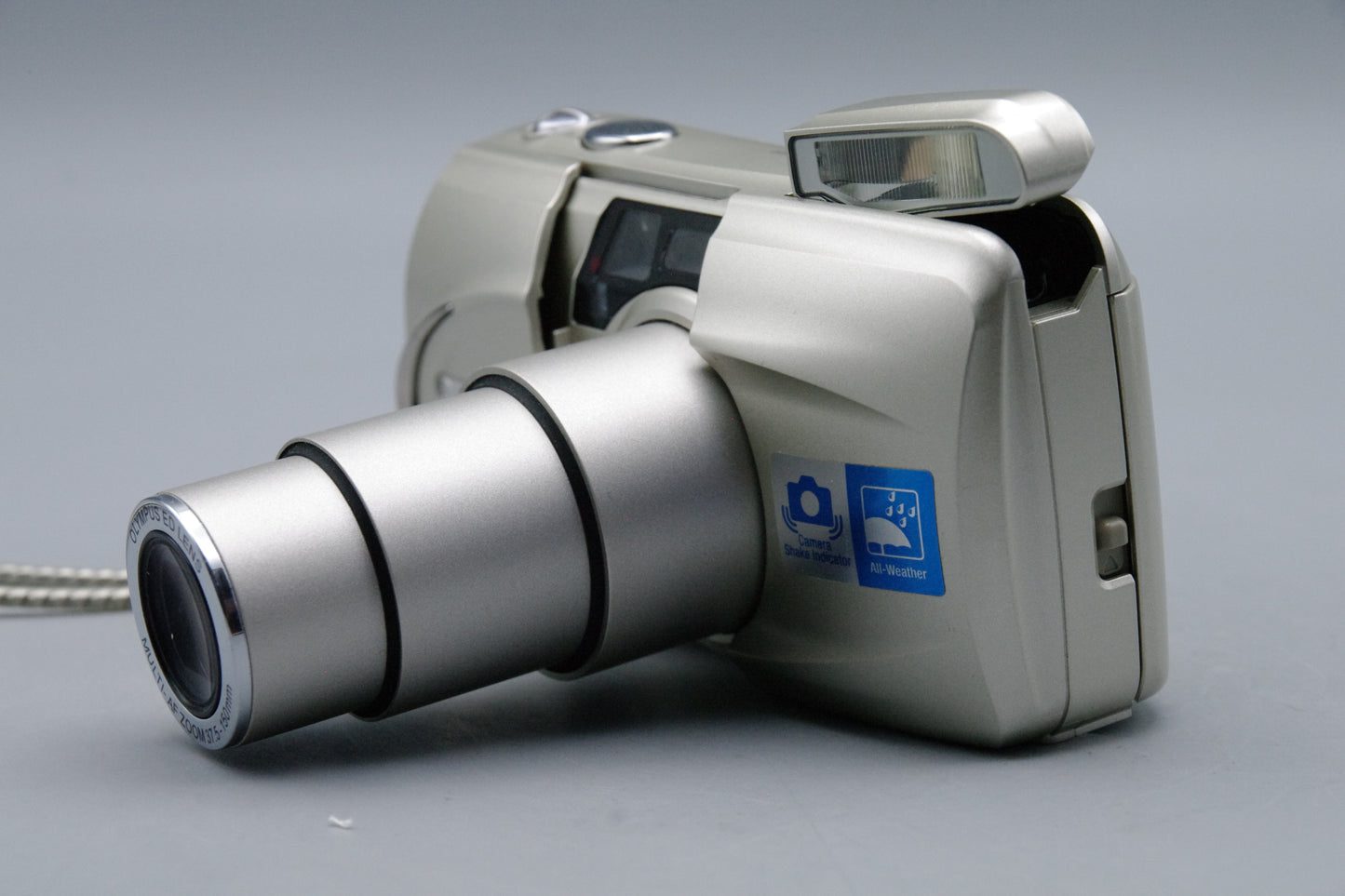Olympus MJU Zoom III 150 35mm Camera – 37.5–150mm Lens, Excellent