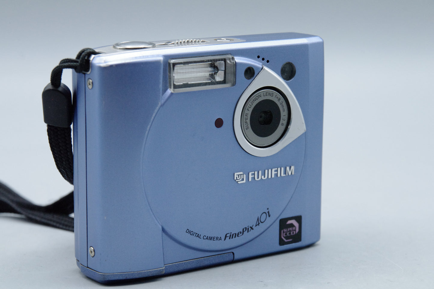 Fujifilm FinePix 40i 2.4MP Digital Camera – Blue – Tested &amp; Working – Very Good