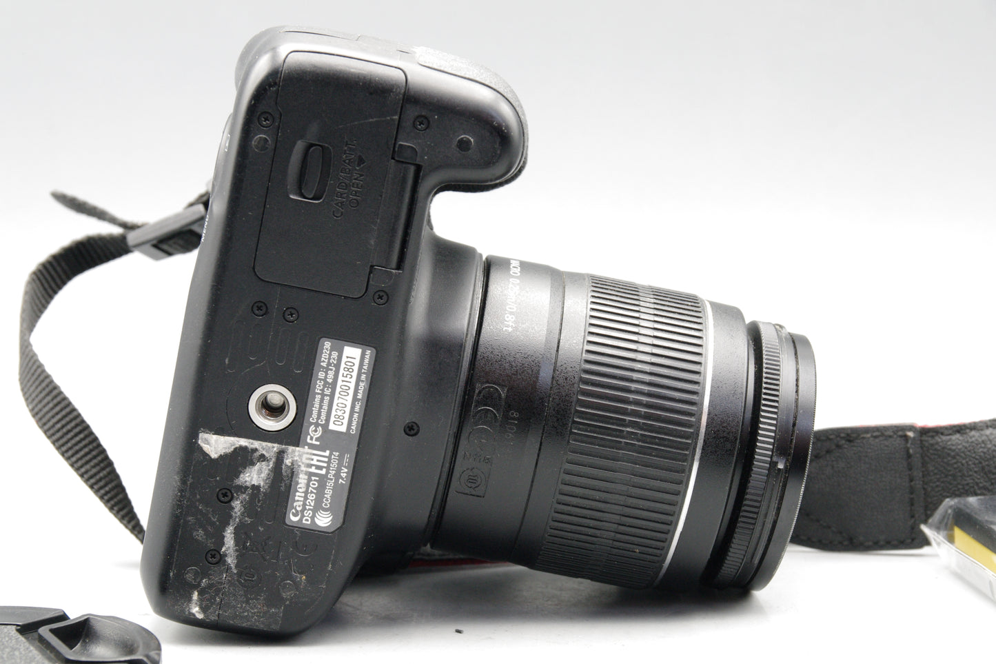 Canon EOS 4000D DSLR 18MP Kit w/ 18-55mm IS II Lens battery and charger