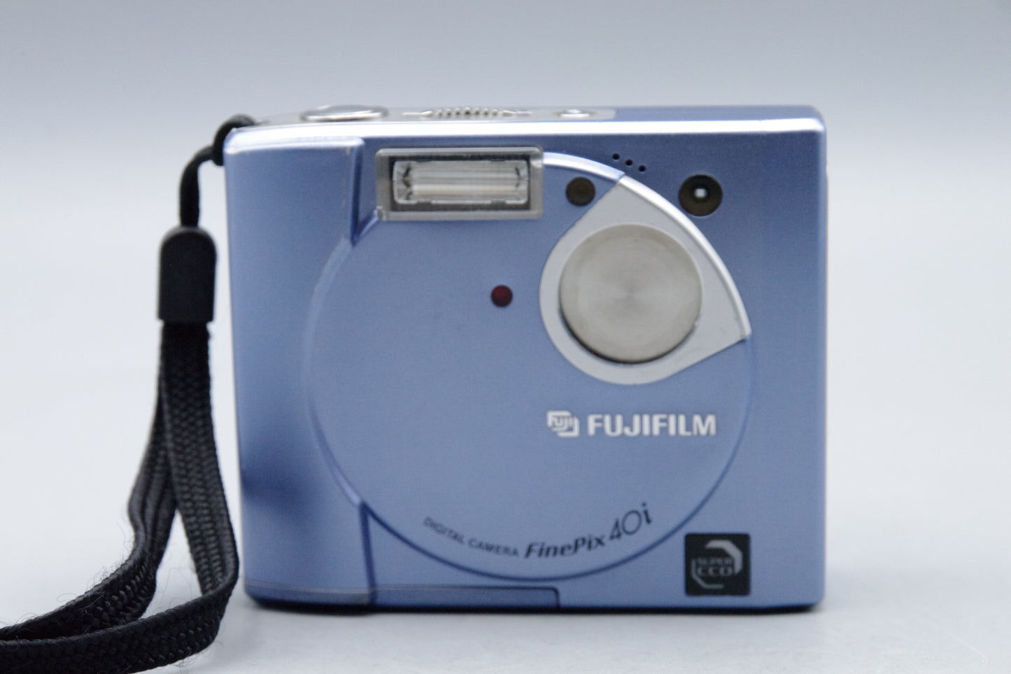 Fujifilm FinePix 40i 2.4MP Digital Camera – Blue – Tested &amp; Working – Very Good