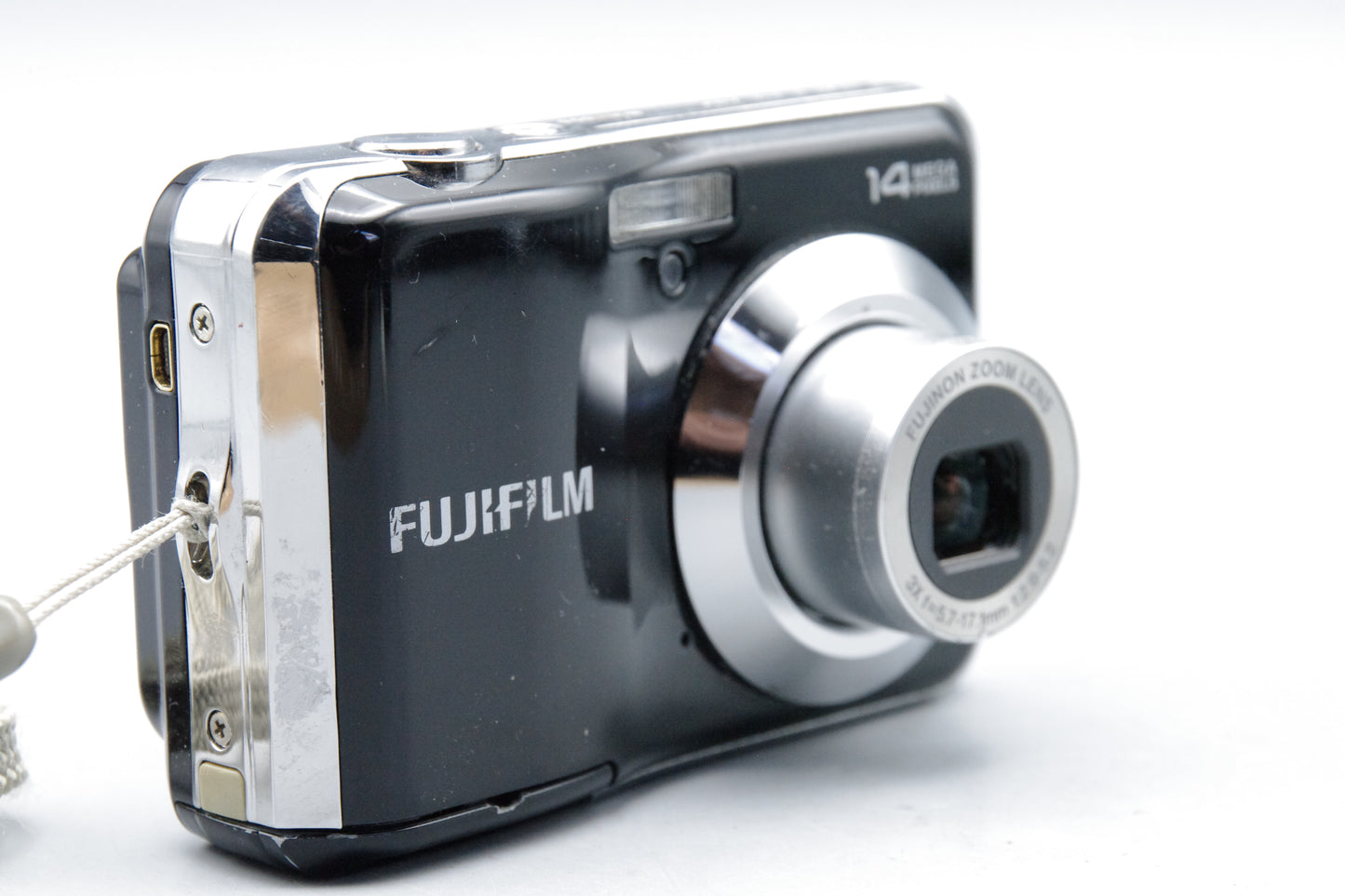 Fujifilm FinePix AV150 14MP Digital Camera – Tested & Working – Very Good