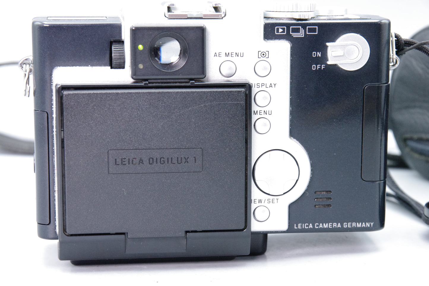 Leica Digilux 1 4MP Digital Camera – Leather Case &amp; Screen Cover – Excellent