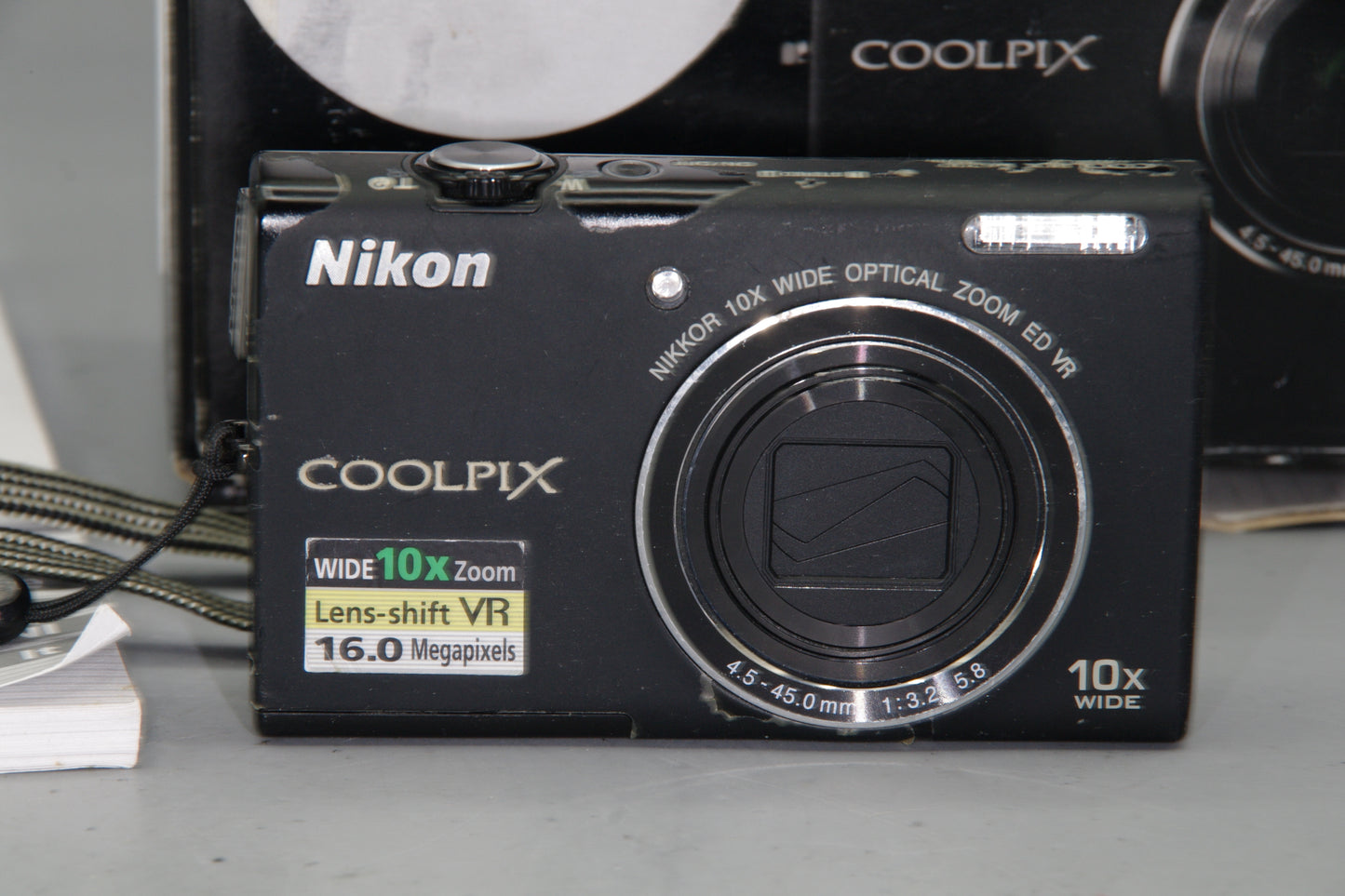 Nikon Coolpix S6200 16MP Compact Digital Camera 10x Zoom Boxed