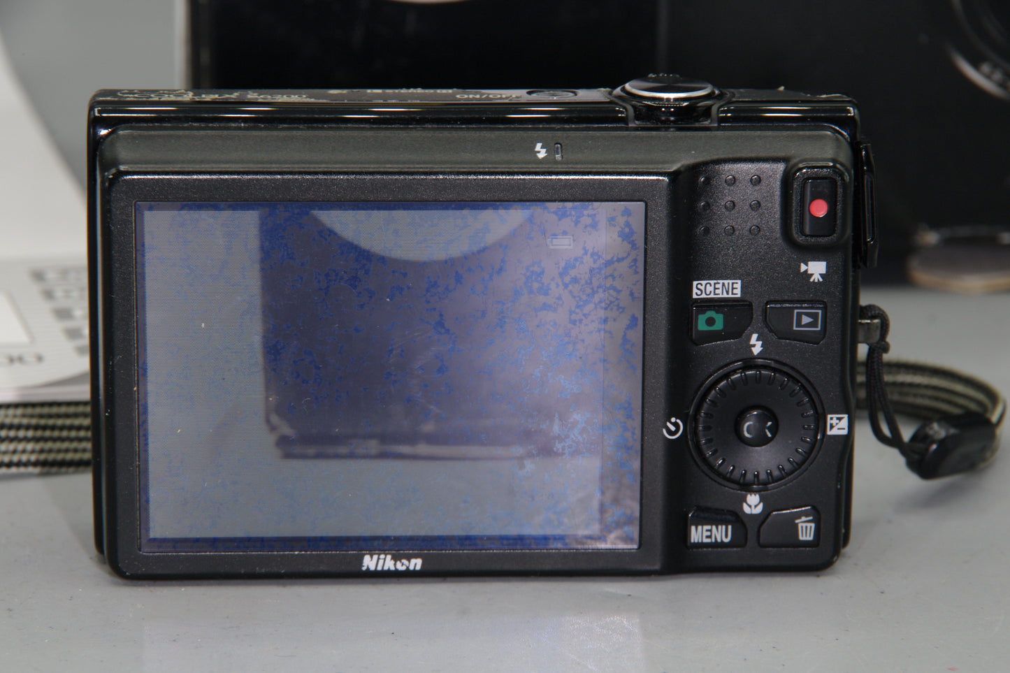 Nikon Coolpix S6200 16MP Compact Digital Camera 10x Zoom Boxed