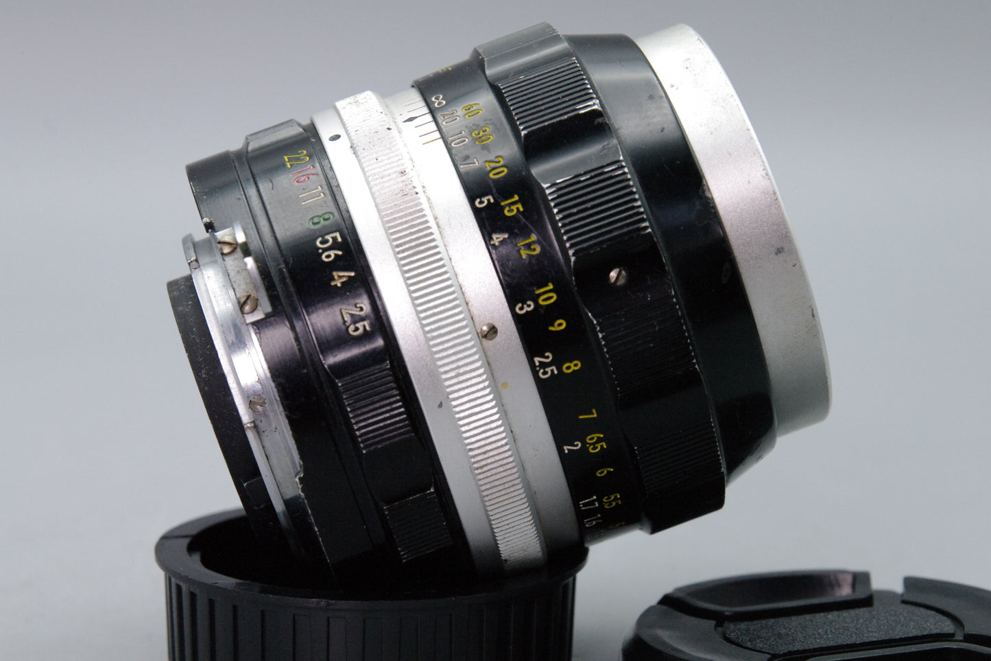Nikon Nikkor‑P 105mm f/2.5 Pre‑AI Lens – Nippon Kogaku – Serviced – Excellent