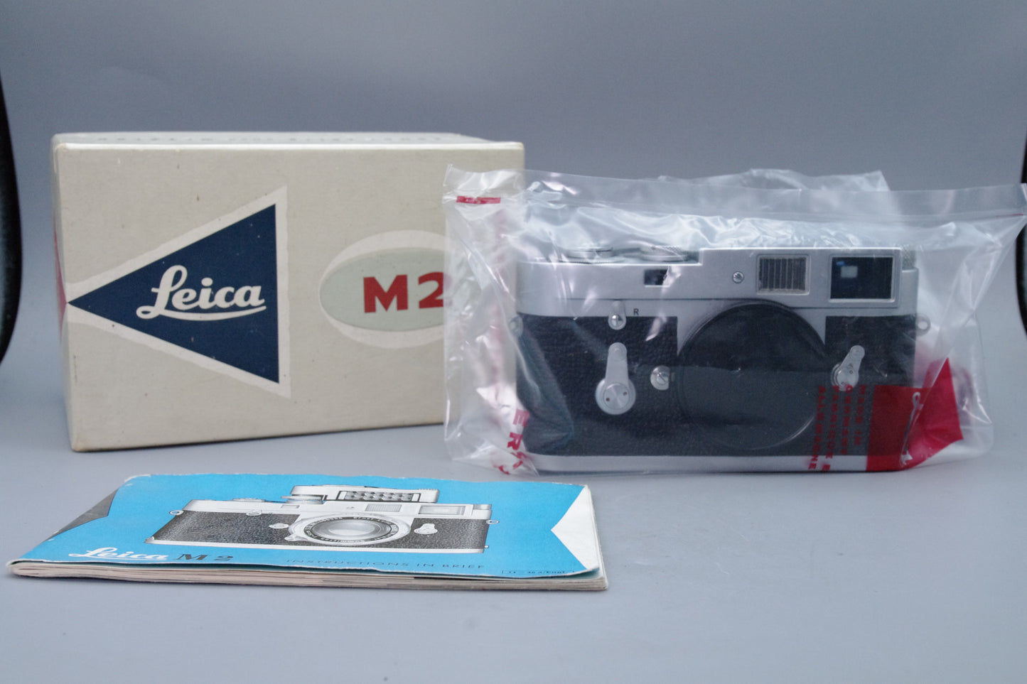 Leica M2 Rangefinder Body – 1962 – Matching Serial Box & Instructions – VGC