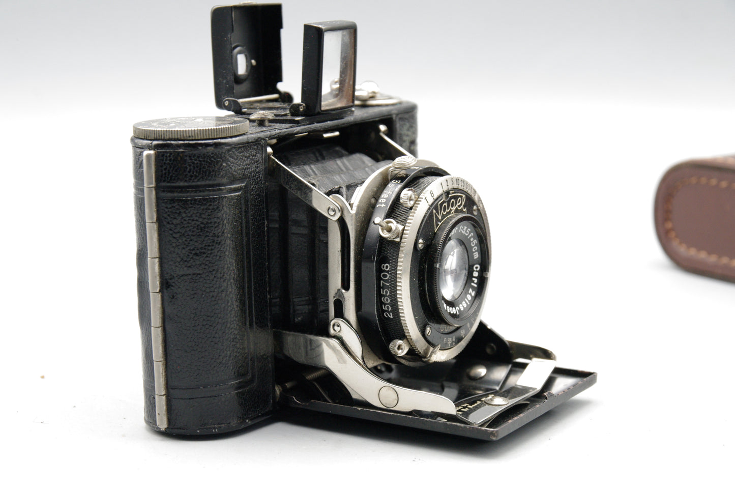 Nagel Vollenda 127 Folding Camera Tessar 5cm f2.8 Lens & Case  Vintage German