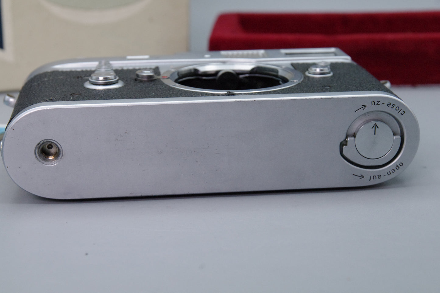 Leica M2 Rangefinder Body – 1962 – Matching Serial Box & Instructions – VGC