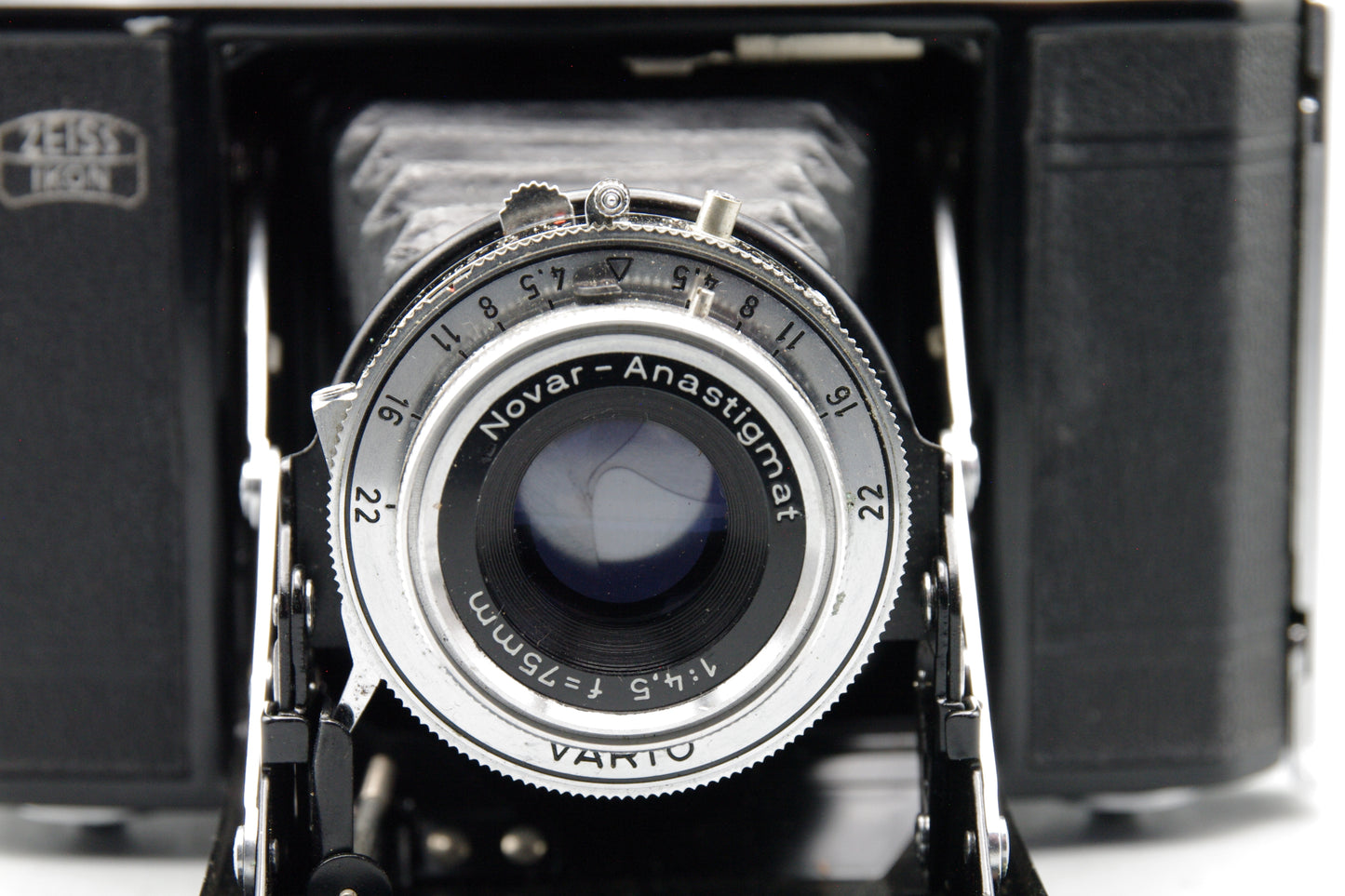 Zeiss Ikon Nettar 517/16 Camera Novar 75mm f/4.5