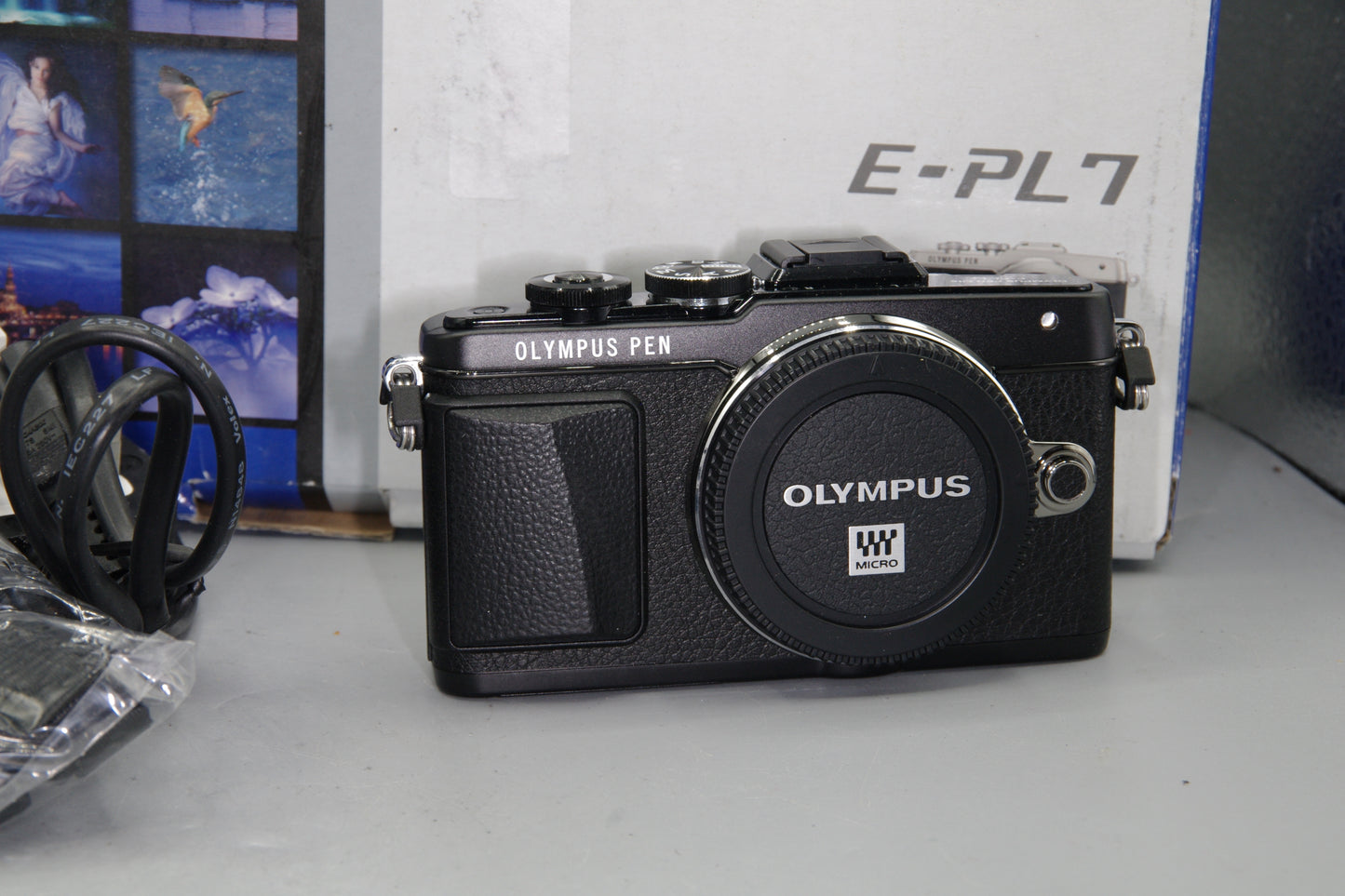 Olympus PEN E-PL7 16MP Mirrorless Camera M4/3 Mint S/C 65
