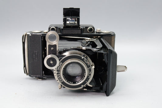 Zeiss Ikon Super Ikonta 530/2 – Tessar 10.5cm f/4.5 – Folding Camera – VGC