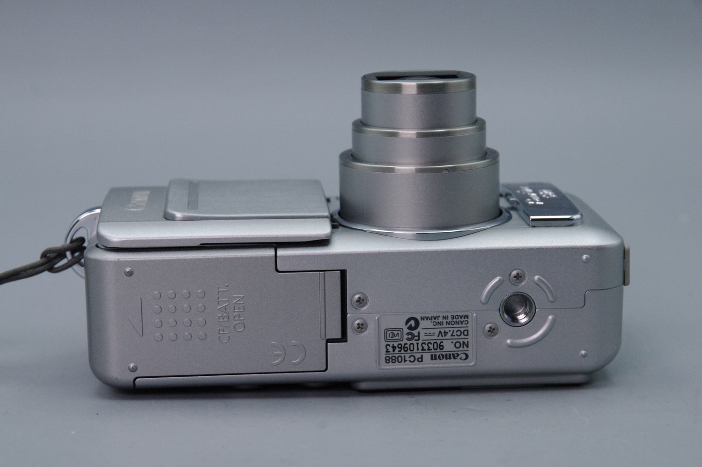 Canon PowerShot S60 – 5MP Compact Digital Camera – Excellent Condition – Tested