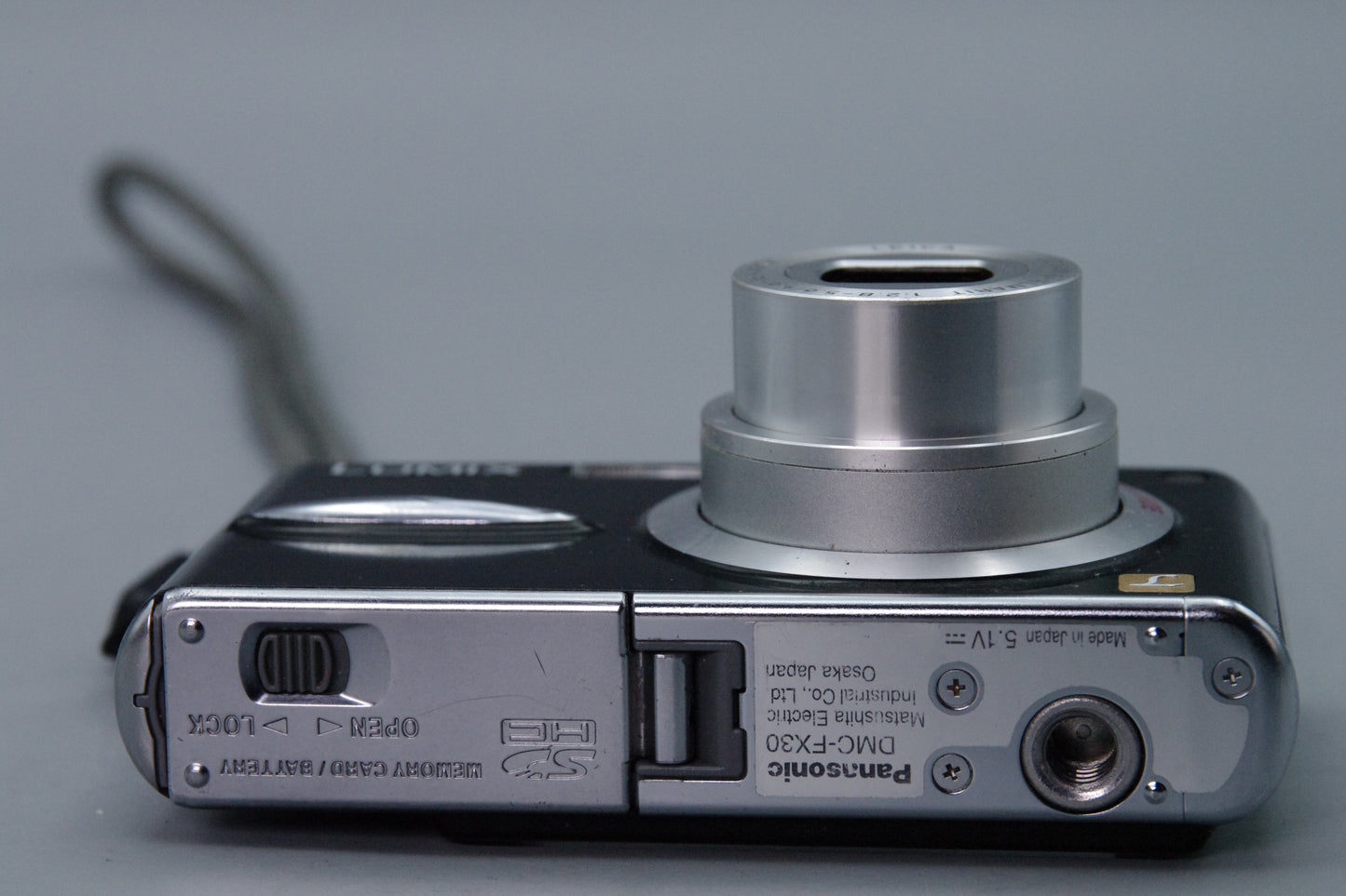 Panasonic Lumix DMC‑FX30 Digital Camera – 7.2MP – Excellent Condition – Tested