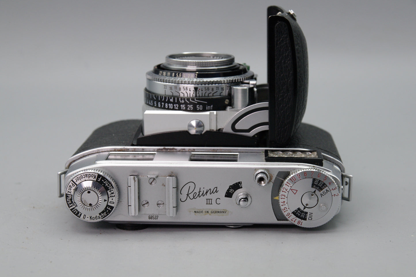 Kodak Retina IIIC (Big C) Folding Rangefinder with Heligon 50mm f/2 Lens