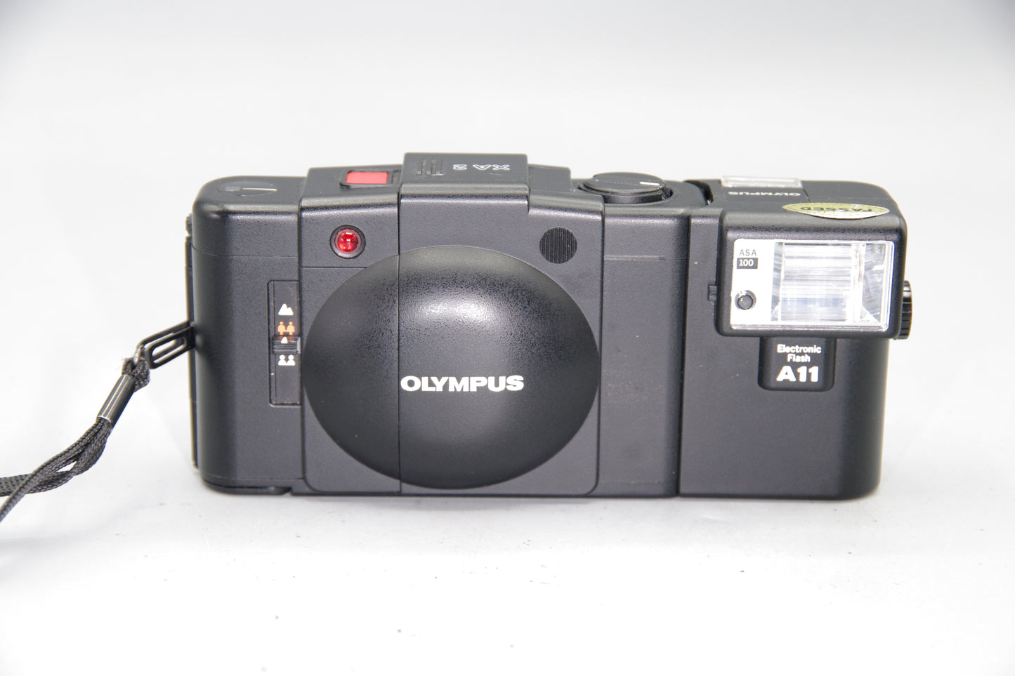 Olympus XA2 35mm Compact Film Camera with A11 Flash – Tested and Working