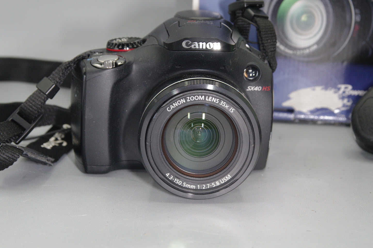 Boxed Canon SX40HS  12.1MP 35X Zoom Digital  Bridge Camera