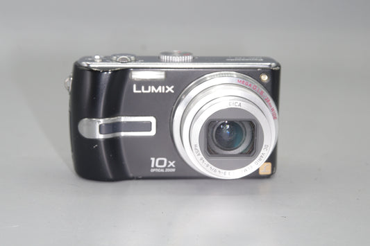 Panasonic Lumix DMC-TZ3 7.2MP 10x Zoom in Black