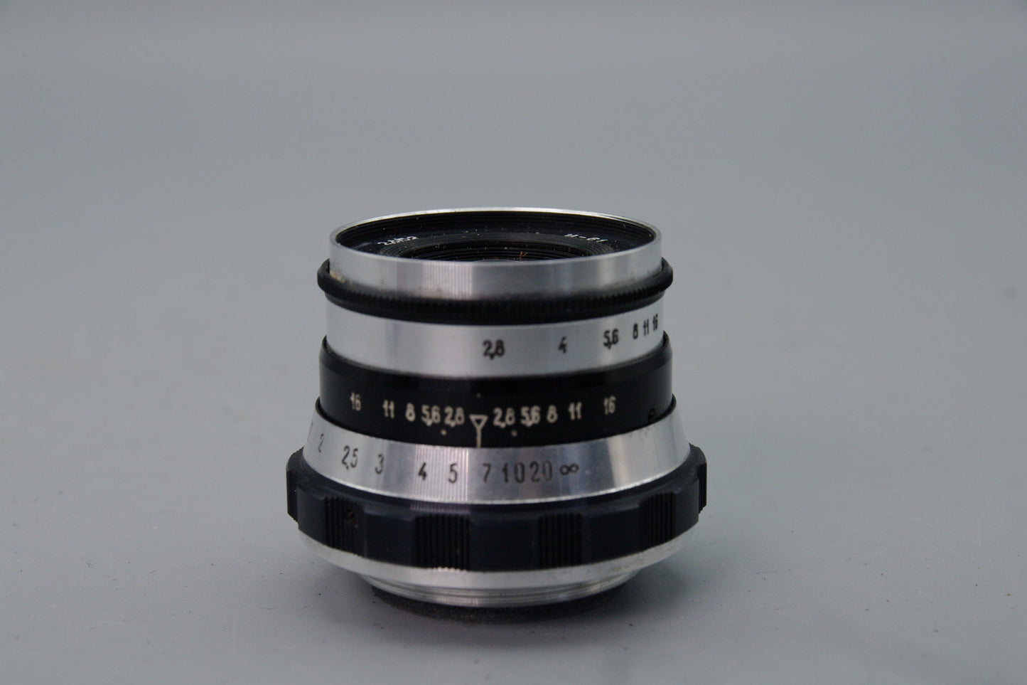 KMZ FED N‑61 52mm f/2.8 Lens – M39 LTM Mount – Very Good Condition