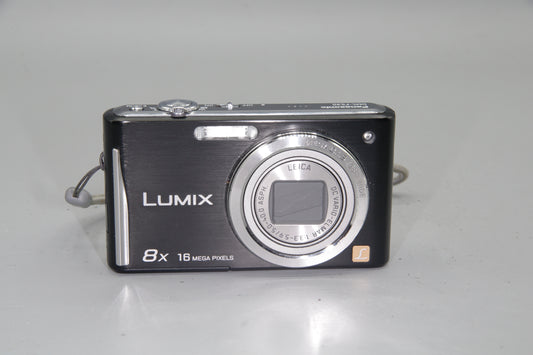 Boxed Panasonic Lumix DMC-FS35 16.1MP Digital Compact - Very Good