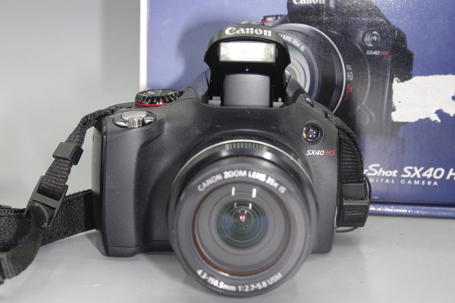 Boxed Canon SX40HS  12.1MP 35X Zoom Digital  Bridge Camera