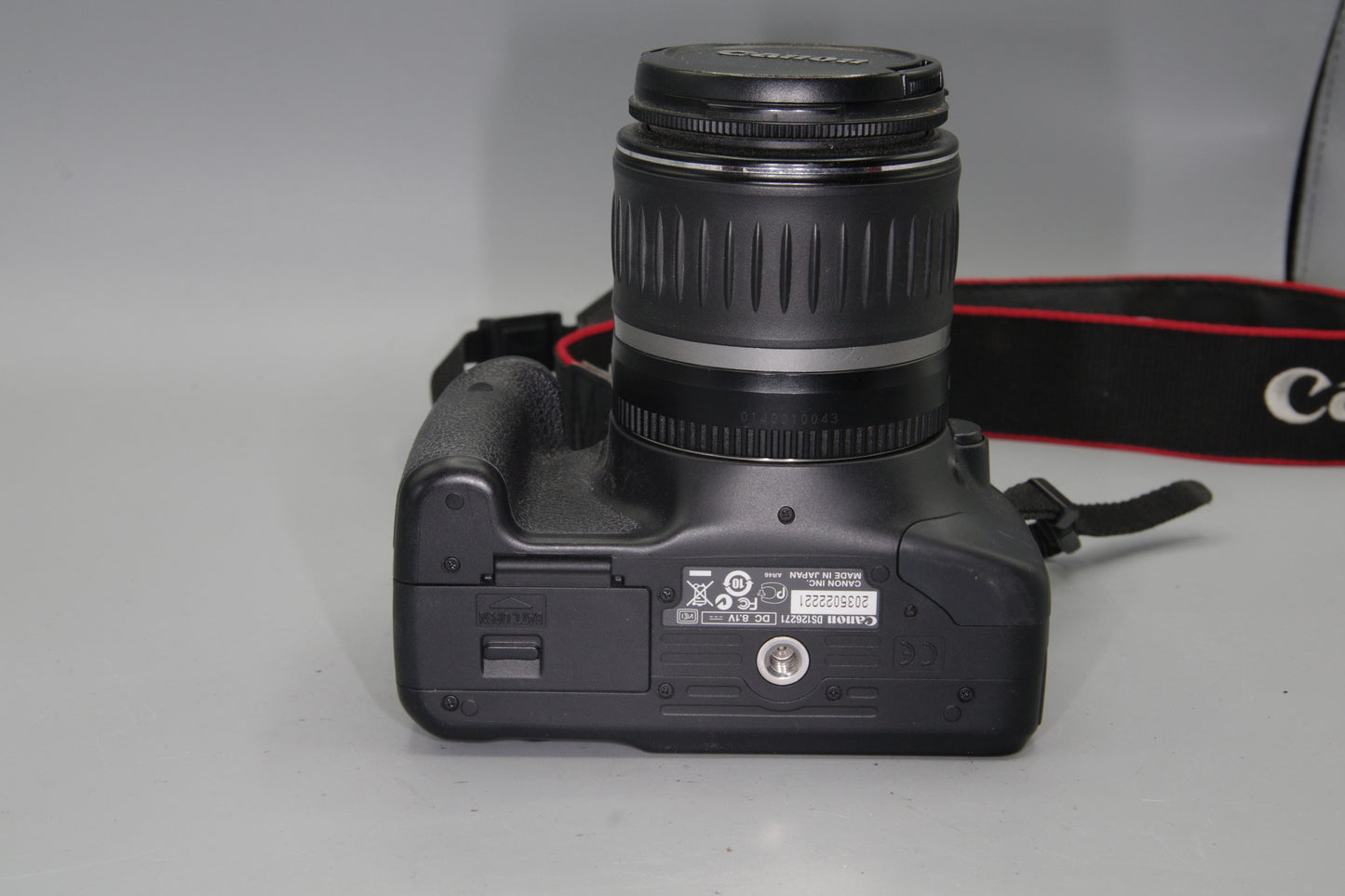 Canon EOS 550D DSLR + EF-S 18–55mm Lens - 18MP - Full HD - S/C 7643