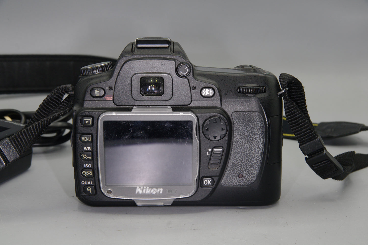 Nikon D80 10.2MP DSLR with 18-55mm Lens – Low S/C 449– Mint