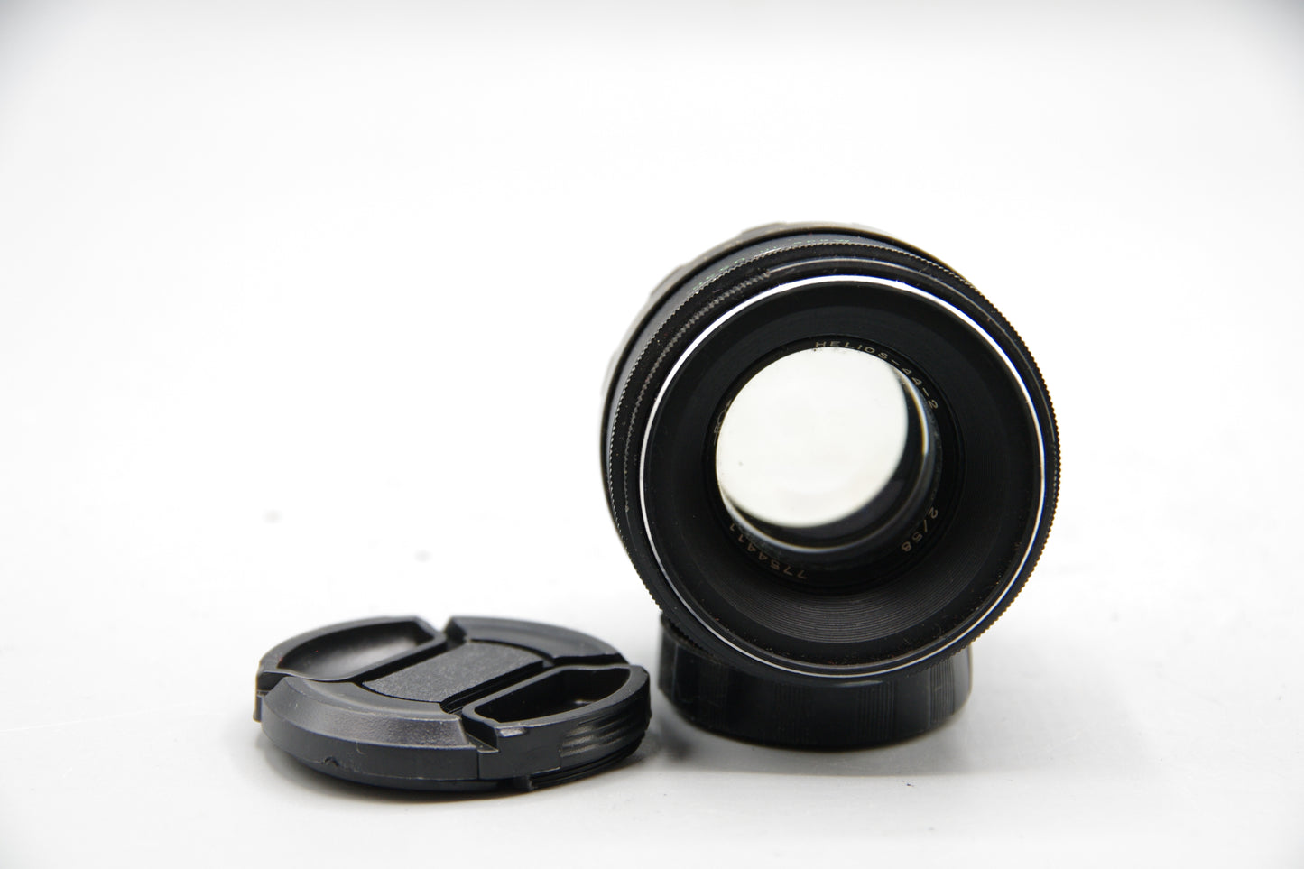 Helios-44-2 58mm f/2 M42 Lens – Swirly Bokeh – Biotar Clone – Vintage USSR