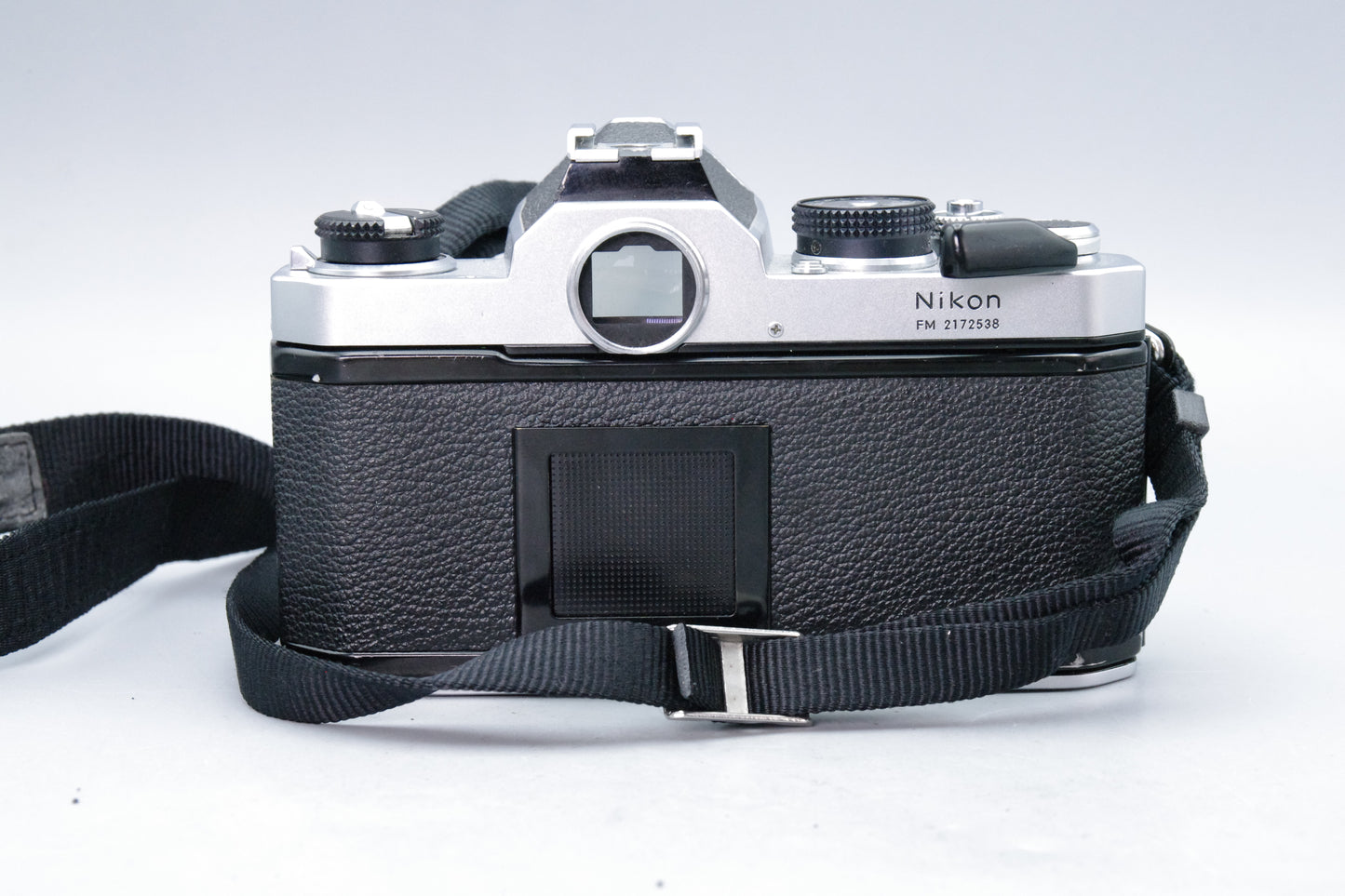 Nikon FM 35mm SLR Camera Body working with batteries