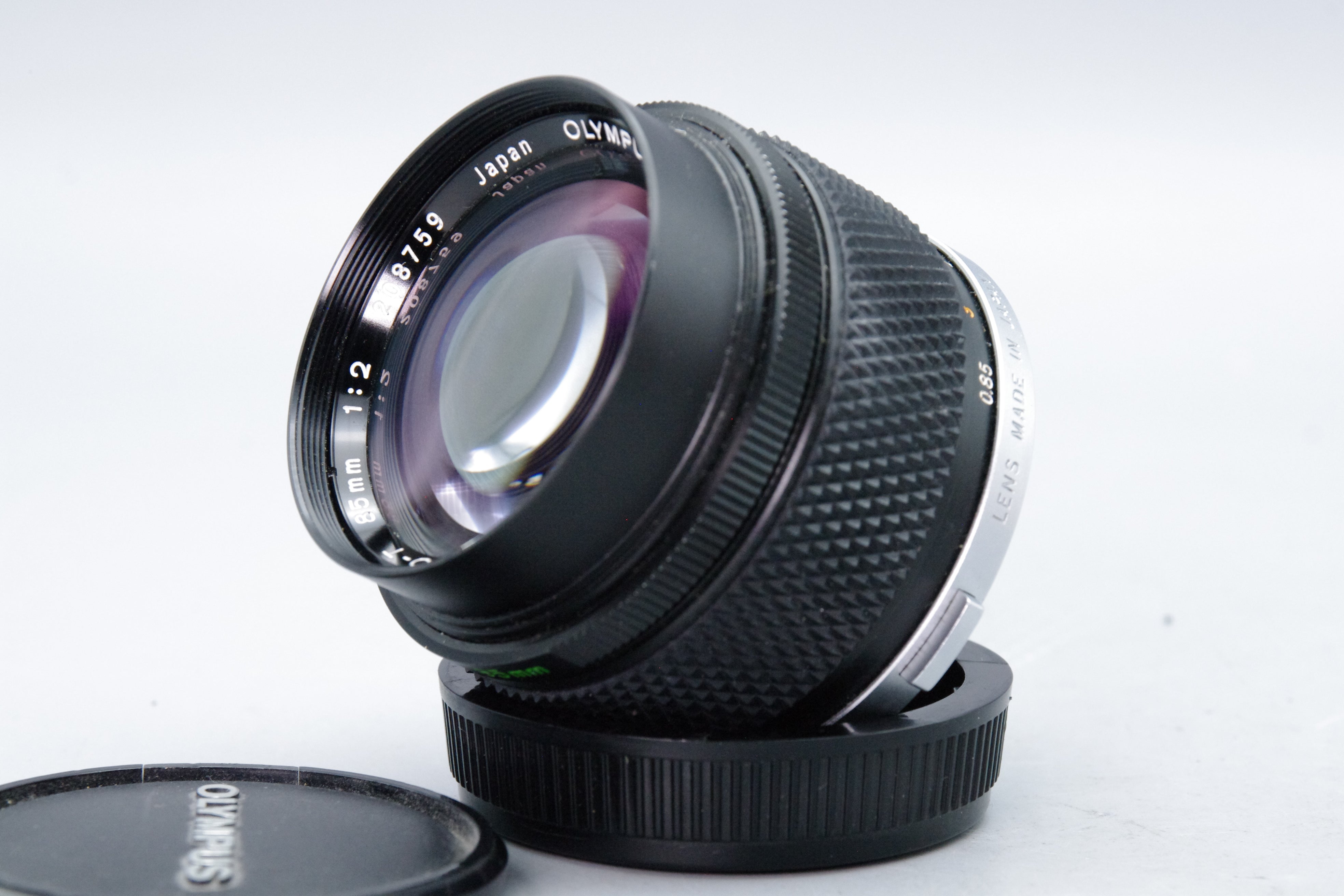 Olympus Zuiko Auto-T 85mm f/2 Portrait Lens – OM Mount - Excellent