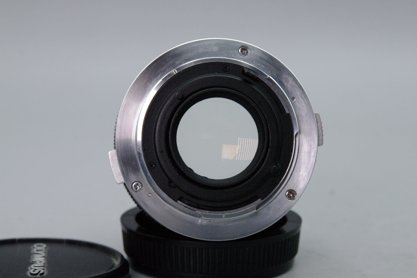 Olympus Zuiko Auto-T 85mm f/2 Portrait Lens – OM Mount - Excellent
