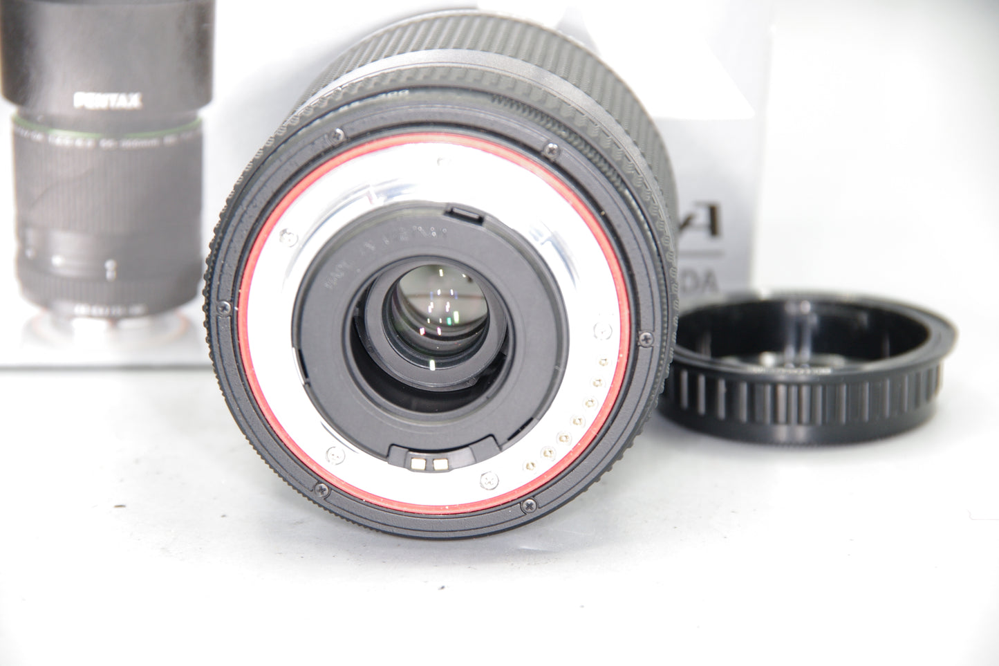 Pentax DA HD 55-300mm F/4.5-6.3ED PLM WR RE Mint Boxed Weather-Sealed