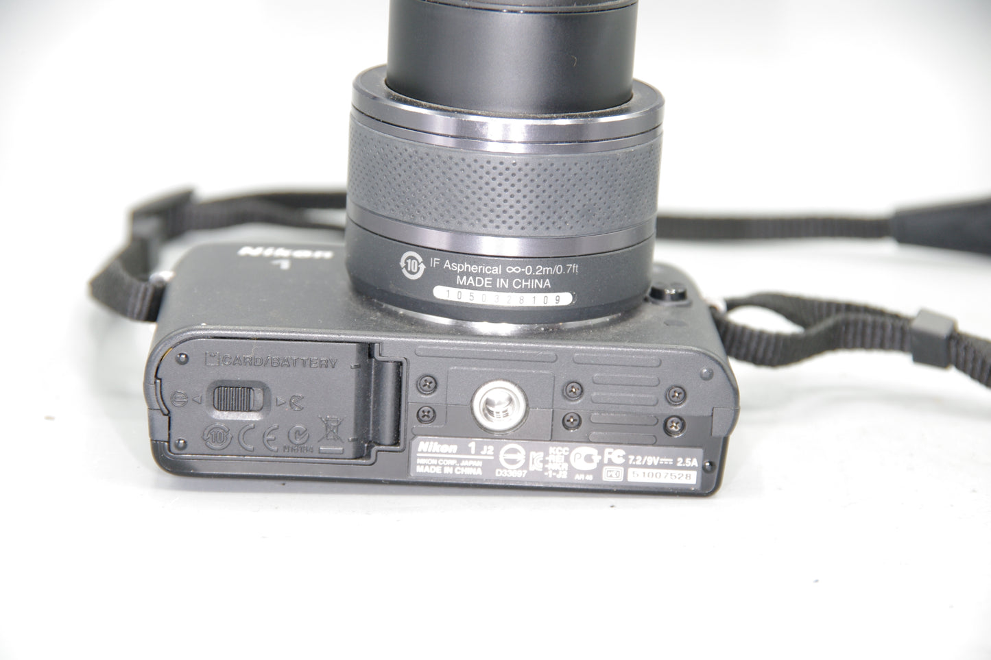 Nikon 1 J2 Mirrorless Camera with 10-30mm Lens Very Good