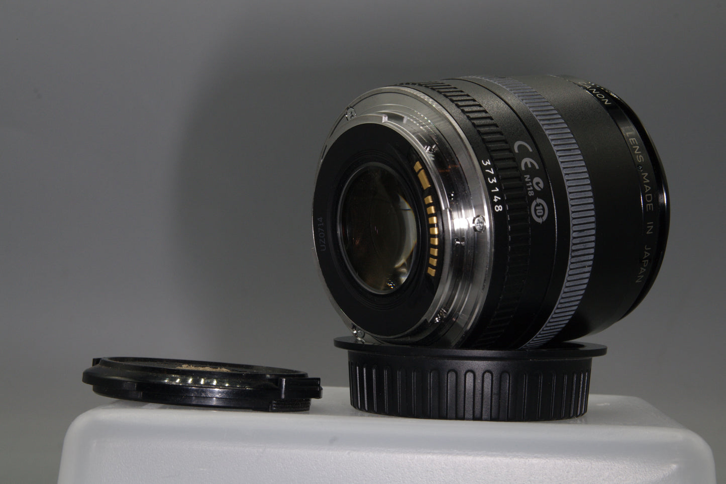 Canon EF 50mm f/2.5 Macro Lens EF Mount – Compact Macro Prime with Caps