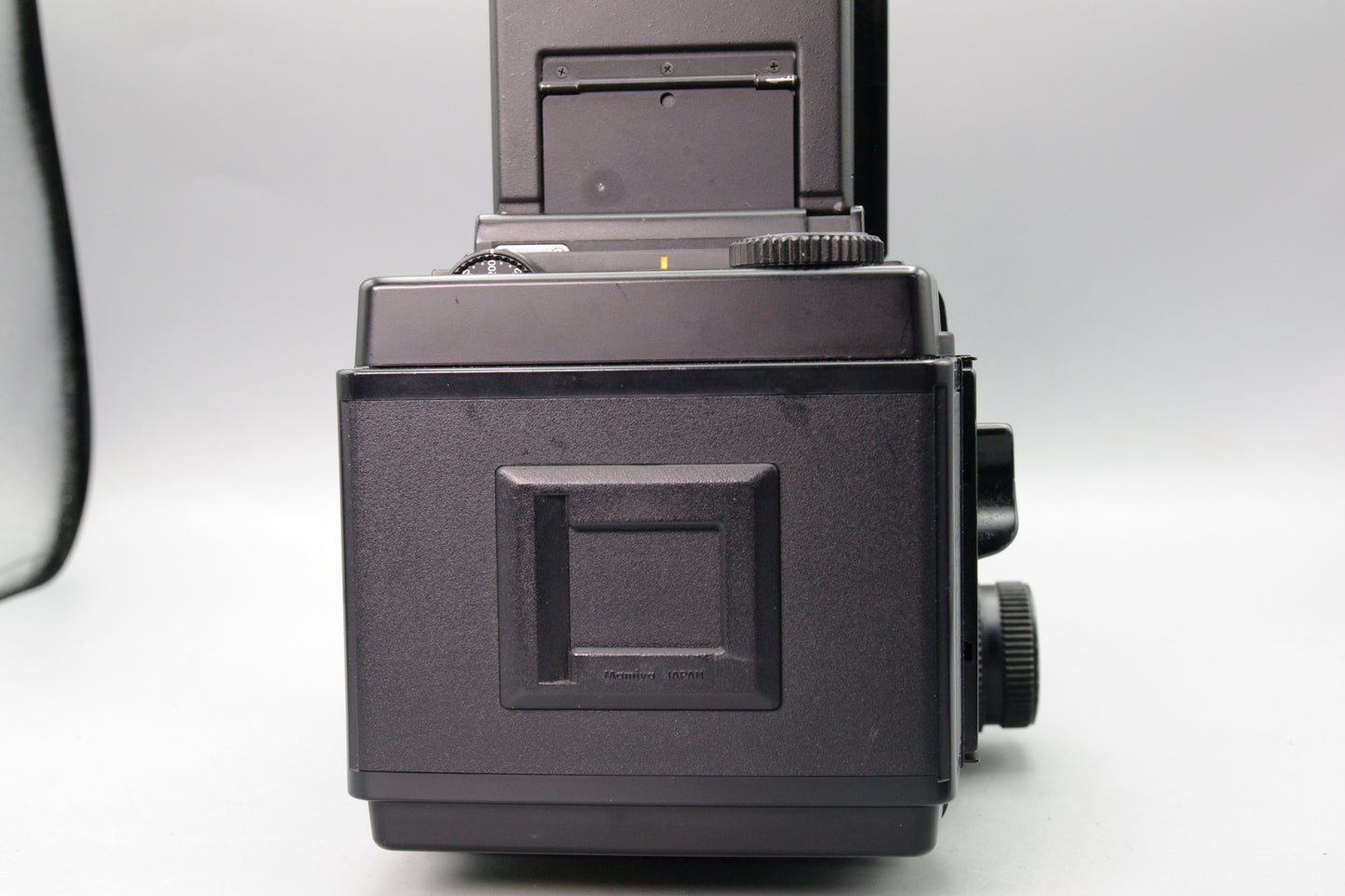 Mamiya RZ67 Pro II + 250mm F4.5 + WLF + 120 Back – Tested and Working