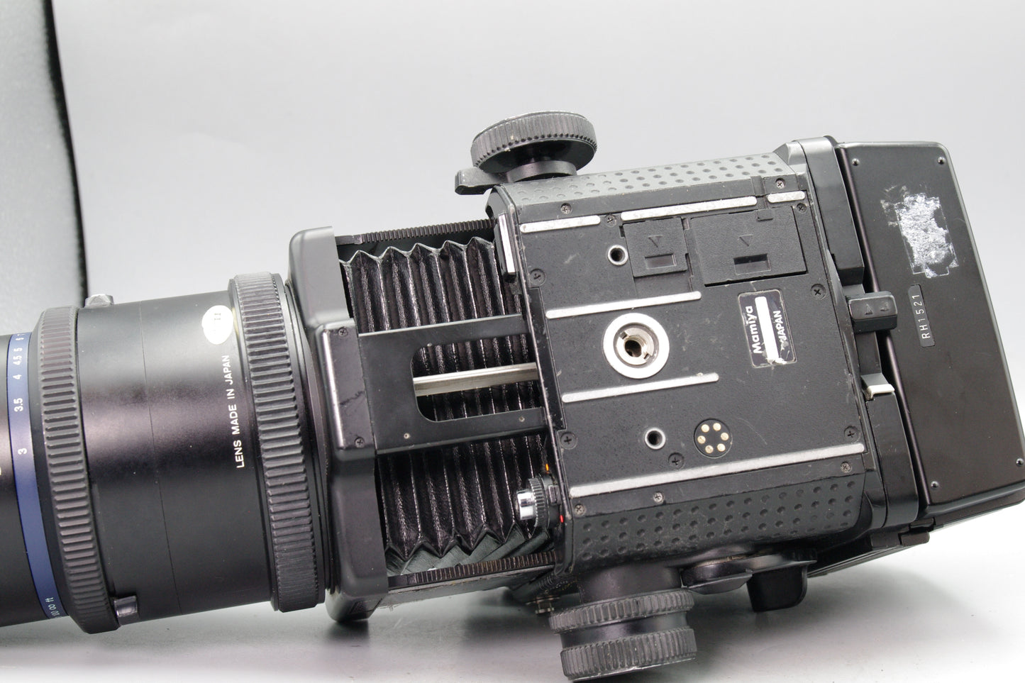 Mamiya RZ67 Pro II + 250mm F4.5 + WLF + 120 Back – Tested and Working