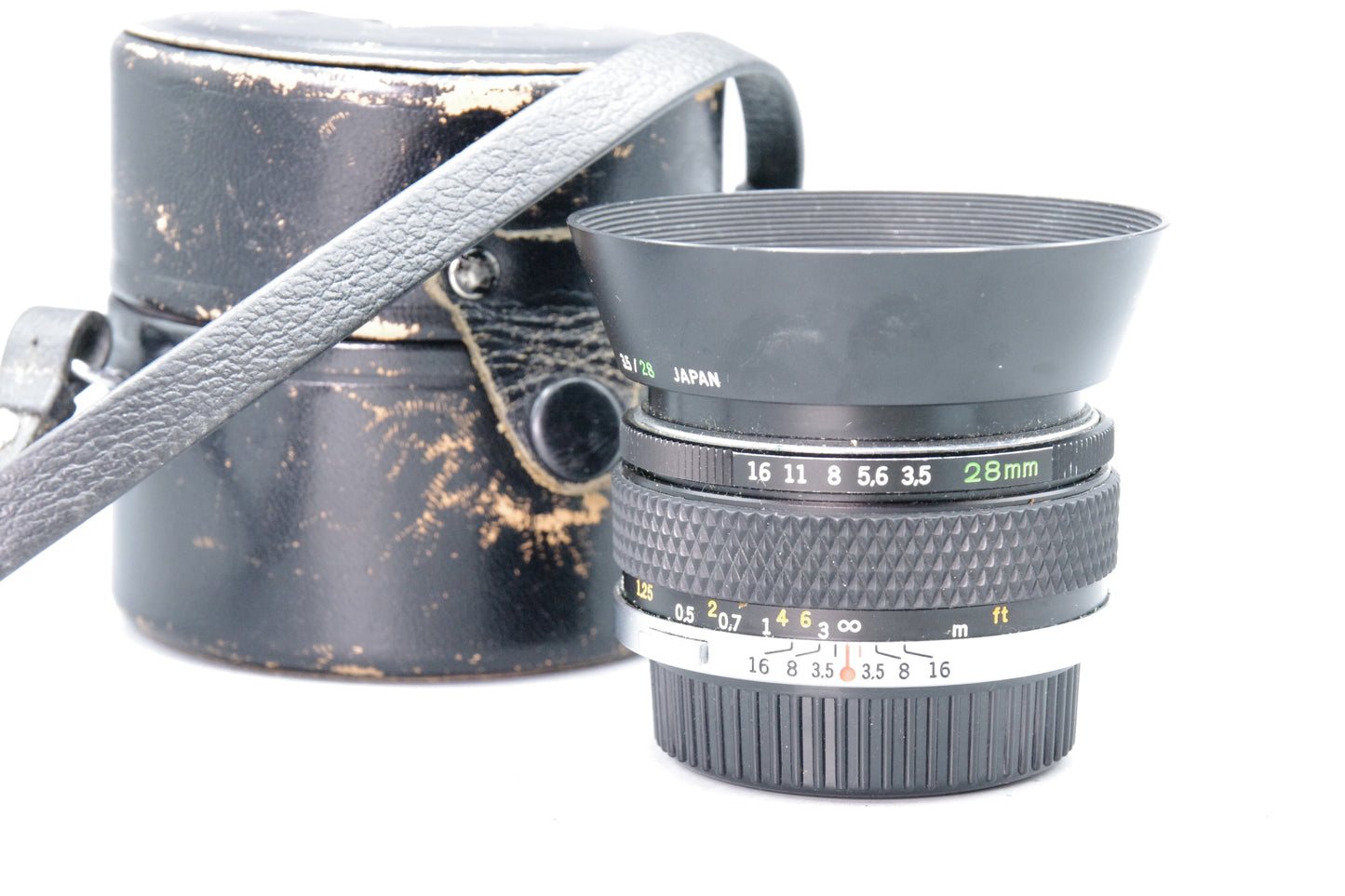 Olympus G.Zuiko Auto-W 28mm F3.5 OM Mount Lens – Excellent Condition