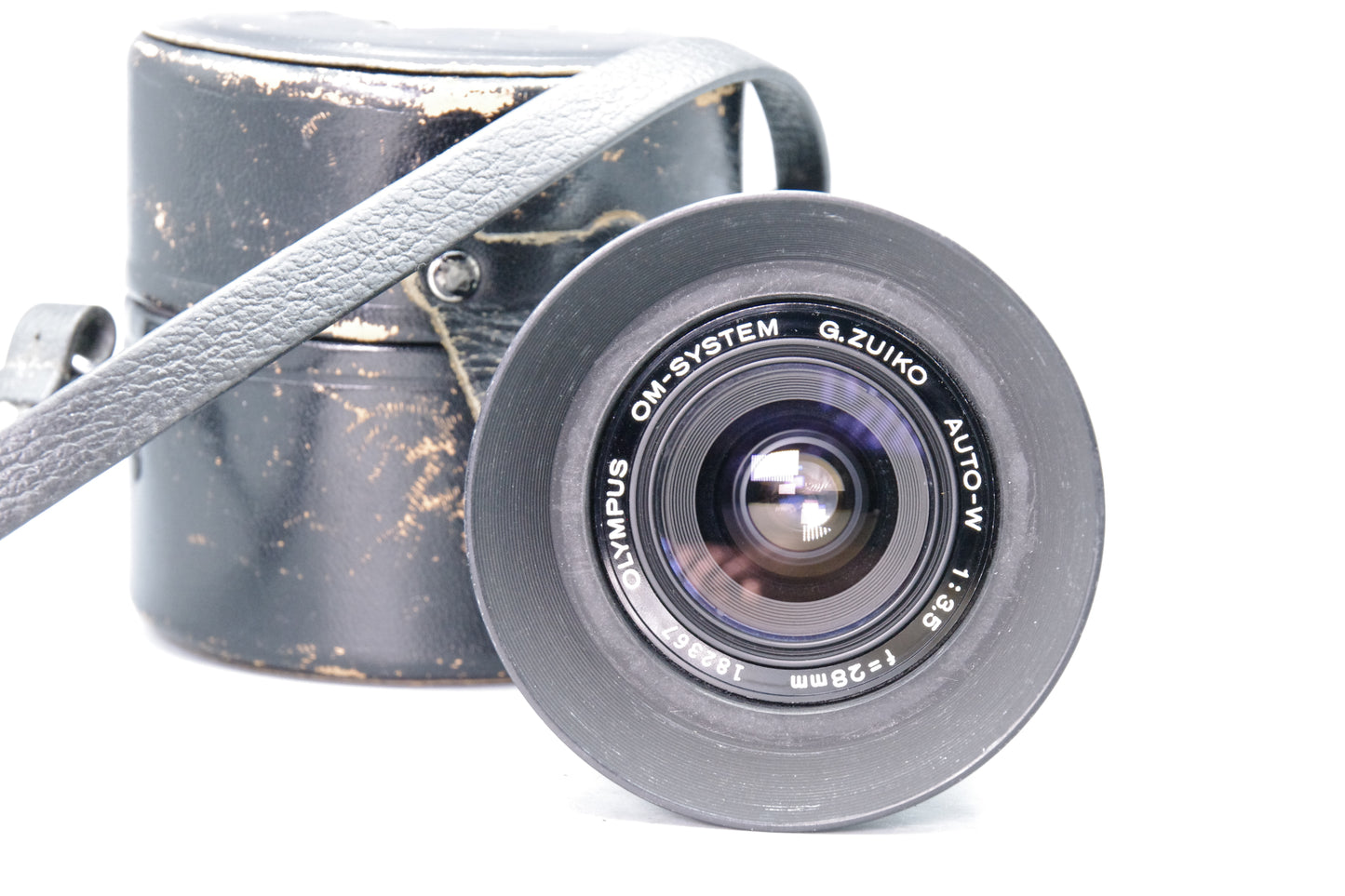 Olympus G.Zuiko Auto-W 28mm F3.5 OM Mount Lens – Excellent Condition