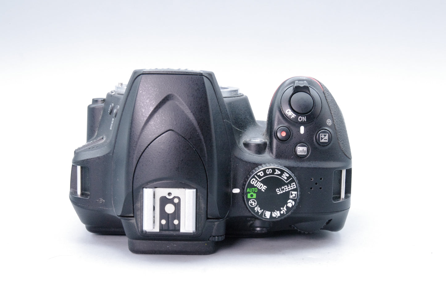 Nikon D3400 DSLR Camera – 24.2MP – Cosmetically Excellent – Shutter Issue – Spares/Repair