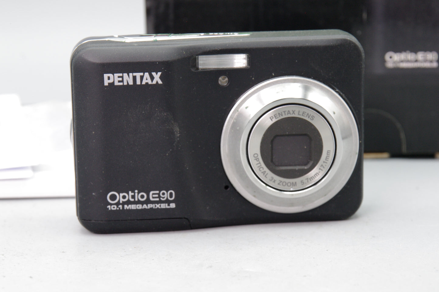 Pentax Optio E90 Digital Camera – Boxed – Excellent – Uses AA Batteries