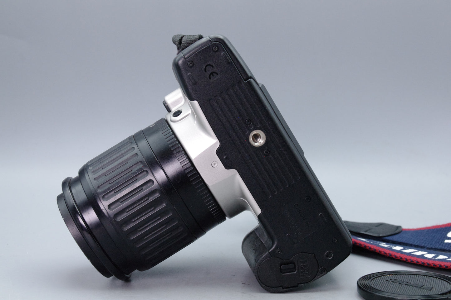 Canon EOS 300 35mm SLR – EF 35–80mm Lens – Tested VGC