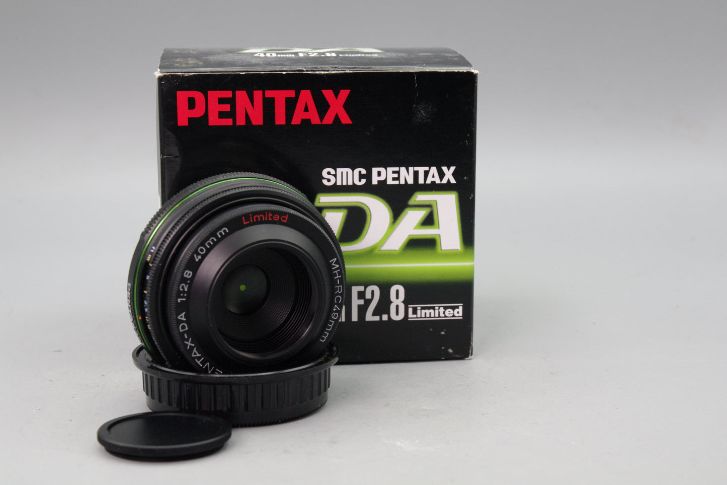 Pentax‑DA 40mm F/2.8 Limited Lens – Boxed – Mint Condition – K Mount