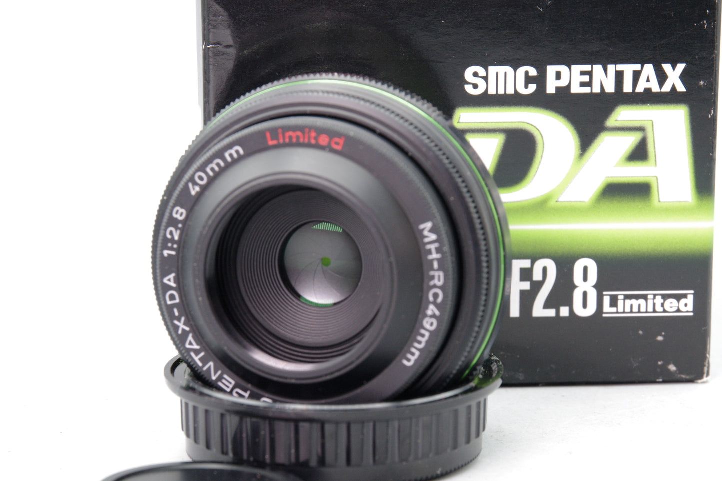 Pentax‑DA 40mm F/2.8 Limited Lens – Boxed – Mint Condition – K Mount