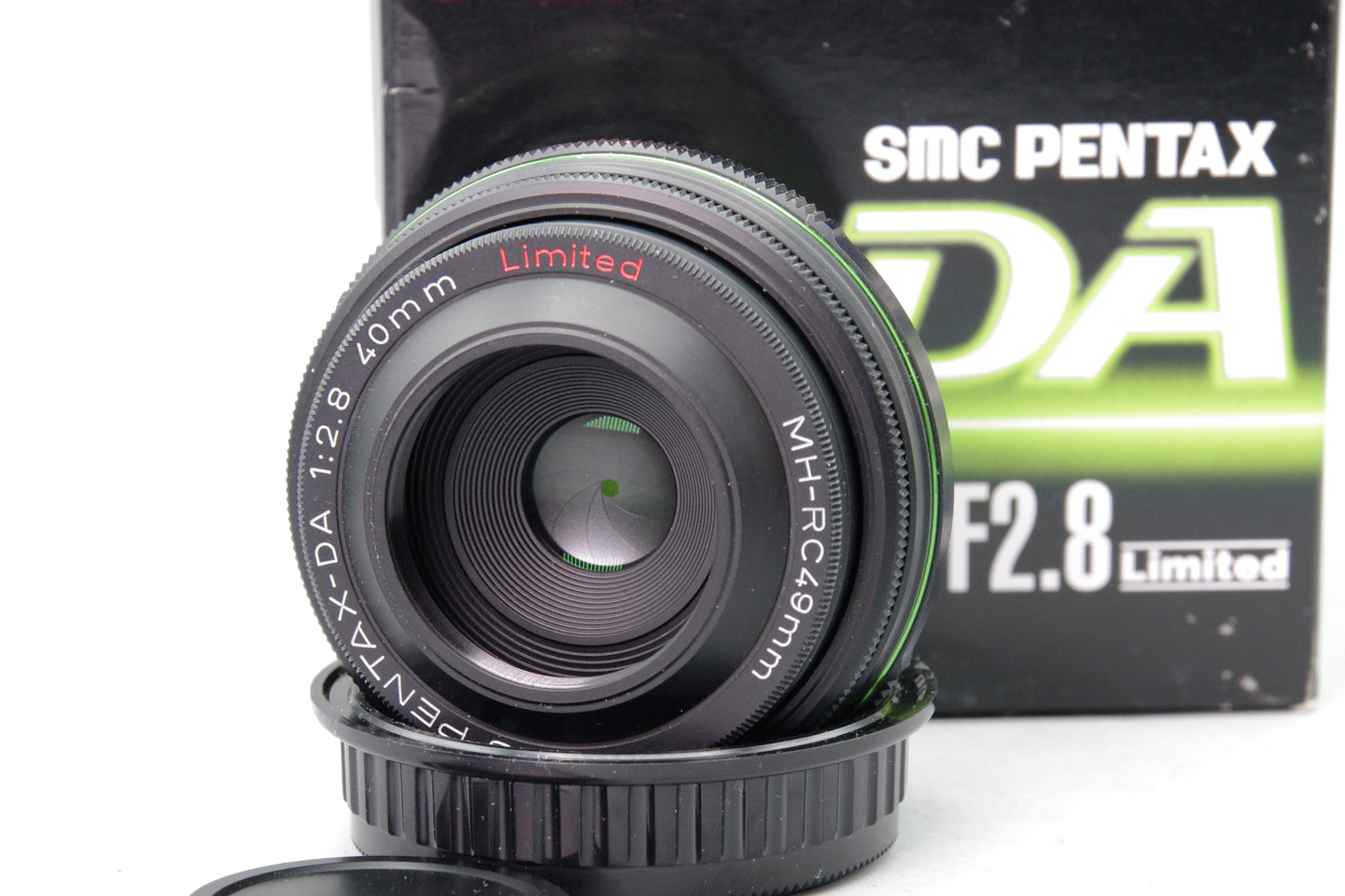 Pentax‑DA 40mm F/2.8 Limited Lens – Boxed – Mint Condition – K Mount