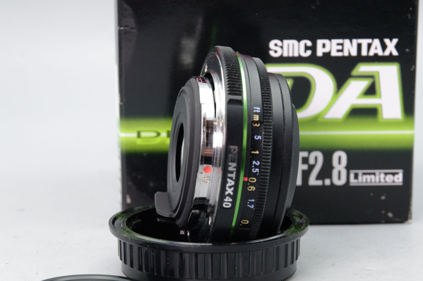 Pentax‑DA 40mm F/2.8 Limited Lens – Boxed – Mint Condition – K Mount