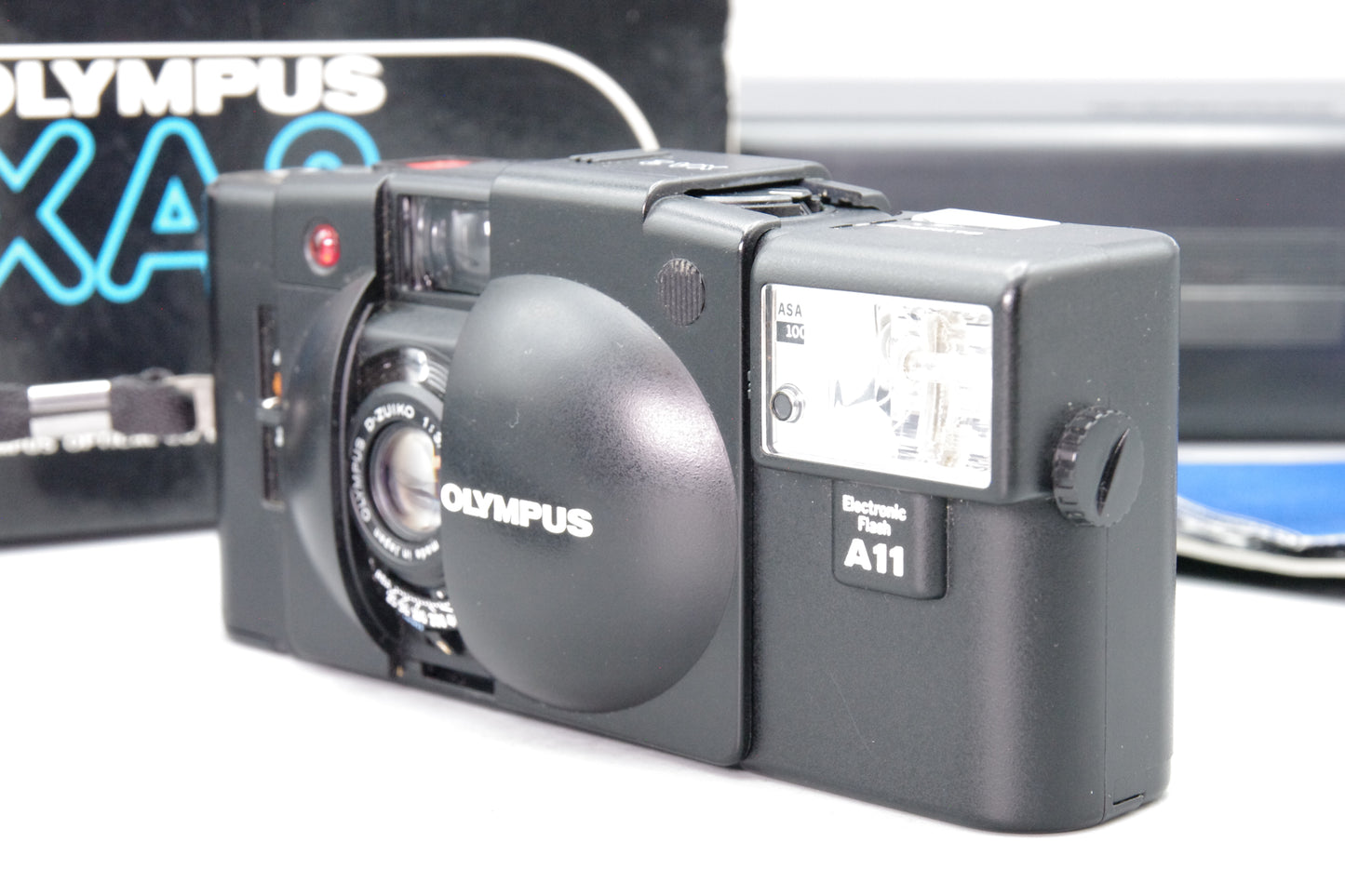 Olympus XA2 35mm Compact Film Camera with A11 Flash – Boxed & Tested