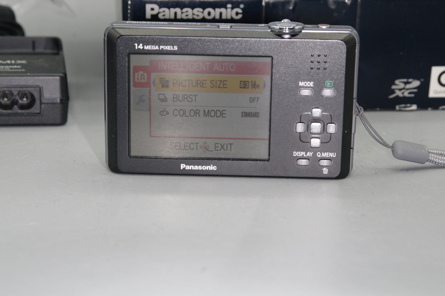 Panasonic Lumix DMC-FP2 14MP Ultra Compact Digital Camera - Boxed