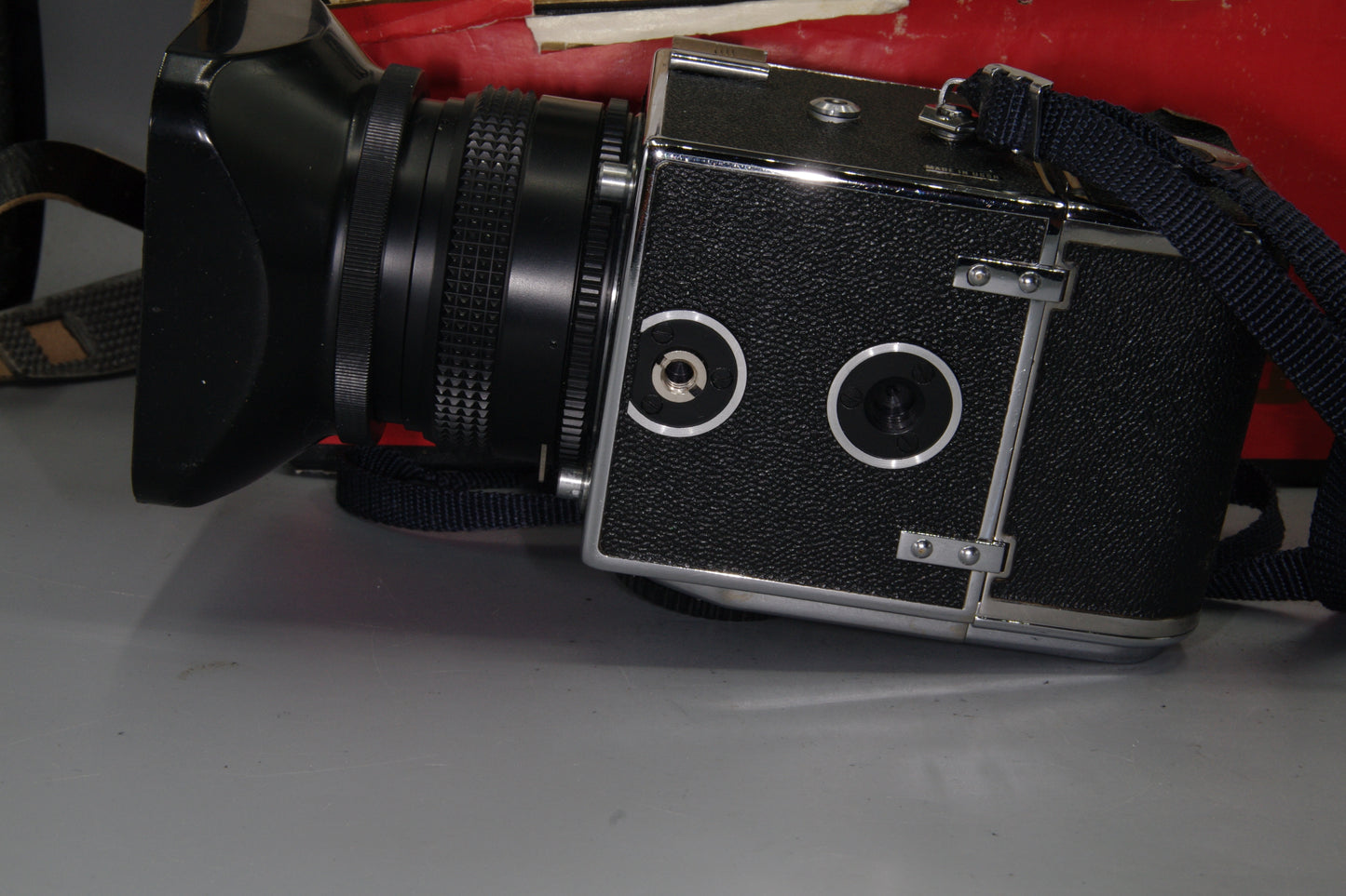 Kiev 88 Medium Format Camera Kit 80mm Lens Polaroid Back Roll Film Case Box