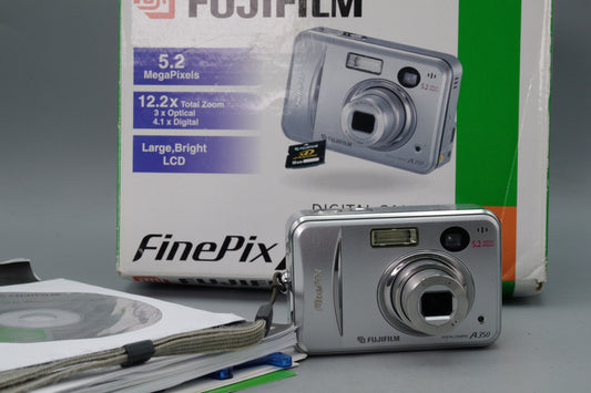 Fujifilm FinePix A350 Digital Camera 5.2MP – Boxed, Tested, VGC