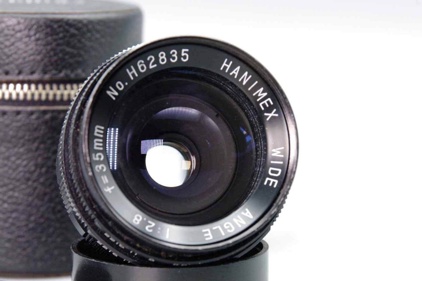 Hanimex 35mm f/2.8 Wide Angle Lens – M42 Mount – Very Good – With Case